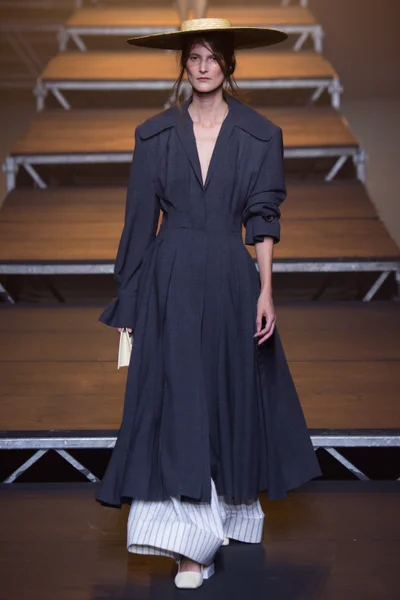 Look 7